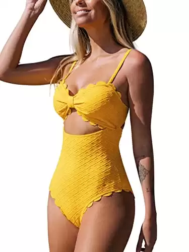 CUPSHE Women's One Piece Swimsuit Sexy Cutout Scallop Trim Bathing Suit, XS Yellow